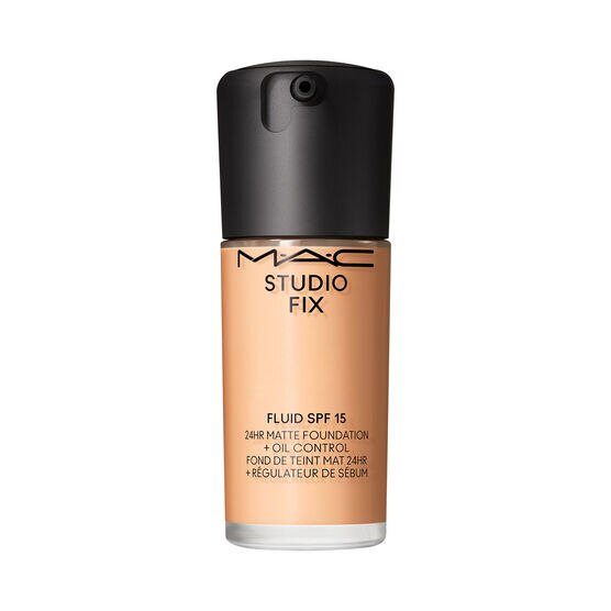 STUDIO FIX FLUID BASE NC18